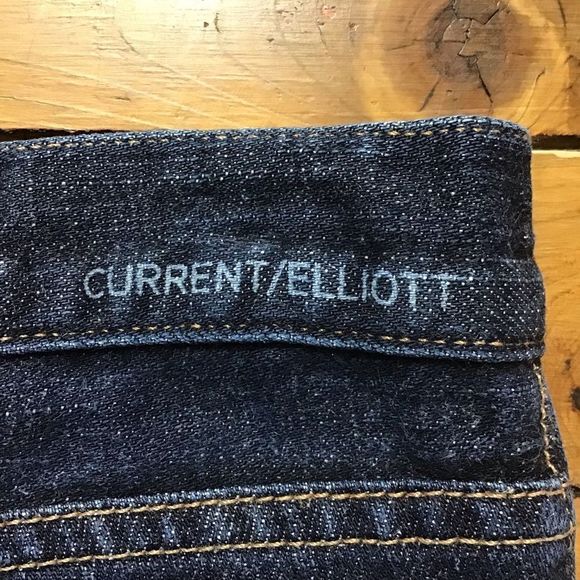 𝅺CURRENT Elliott 30 boyfriend jeans ladies shorts 30 - Picture 2 of 9